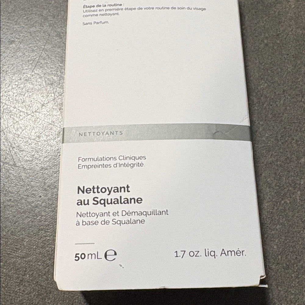 The Ordinary Squalane Cleanser - Based Face Cleanser & MakeupRem 1.7 fl oz/ 50ml - Picture 3 of 4